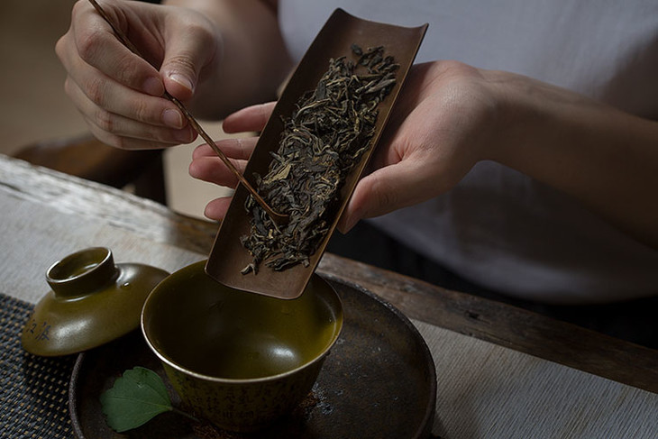 因此徐全军老师一共做了九款茶, 分别来自九个不同的产地, 每款茶也都