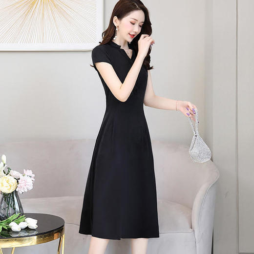 HZY-ASE2273夏季新款复古简约桑蚕丝旗袍裙 商品图4