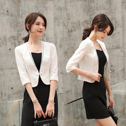 WZNH-YZC8B328纯色西装领一粒扣修身七分袖短外套 商品图0