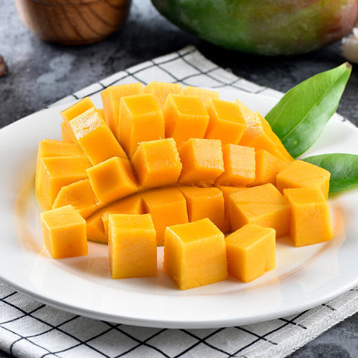 【四川·攀枝花】凯特芒果  果香浓郁 芒果plus 清甜润滑  皮薄饱满 金黄色果肉 细腻无渣 商品图0