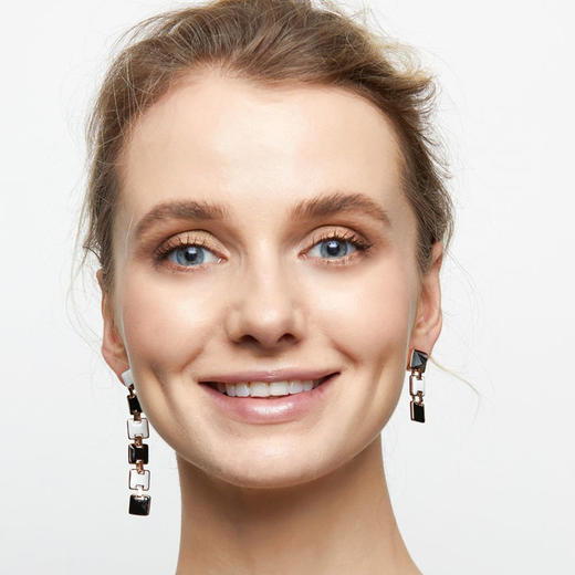 天然墨翡白珐琅不对称长耳饰 TRACEY CHEN 商品图1