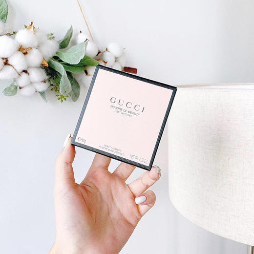 GUCCI 古驰新款透亮柔滑蜜粉饼10g 哑光 带粉扑丝绒袋 商品图5
