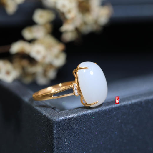 18k玫瑰金和田玉白玉镶钻戒指寻梦蛋面1216mm圈口请备注留言