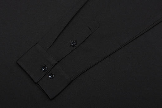 Marco Azzali 黑色长袖T恤 T5240200 商品图4