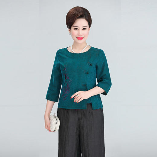 HCFS1805新款优雅气质桑蚕丝刺绣上衣阔腿裤两件套 商品图1