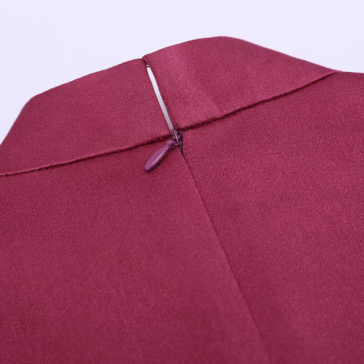 DLQ-A1377新款中式礼服  修身表演走秀优雅显瘦长款旗袍 商品图3