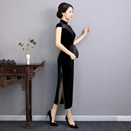 上海旗袍厂BJ-180197新款改良旗袍 长款高开衩复古镂空丝绒旗袍连衣裙 商品图3