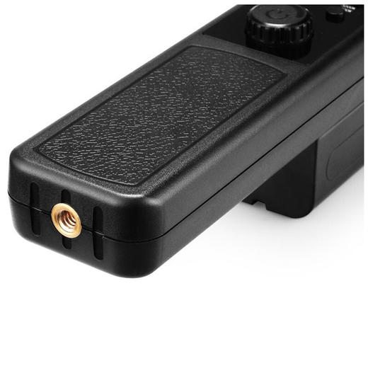 永诺 YN360 手持摄影灯摄像灯可调色温RGB全彩手持棒灯外拍灯打光灯补光灯 配电源适配器+750电池充电器 商品图4