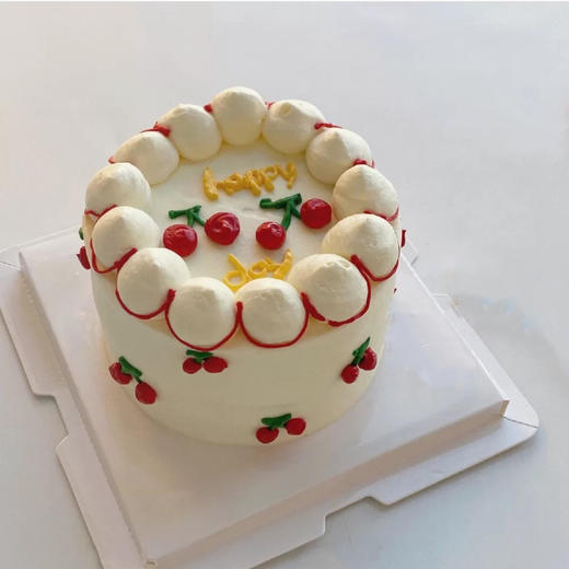 小樱桃4英寸蛋糕
