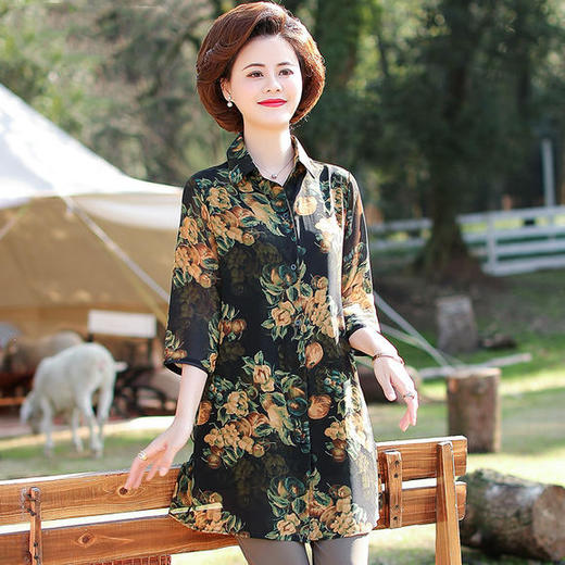 W-38517妈妈春装中长款洋气中老年雪纺衬衫 商品图0