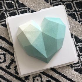 法式慕斯蛋糕 | 覆盆子香草慕斯 - 白蓝渐变钻石心