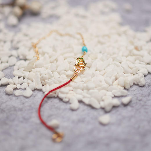 醍醐 莲花红绳手链 925银镀金 天然原矿松石 商品图4