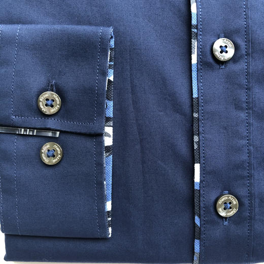 Marco Azzali 藏青与迷彩拼接长袖衬衫 C3617100 商品图1