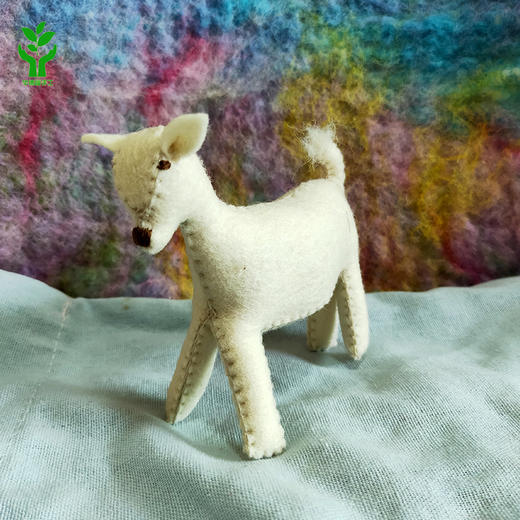 华德福手工静静手工羊毛毡动物纯手工缝制山羊手工diy