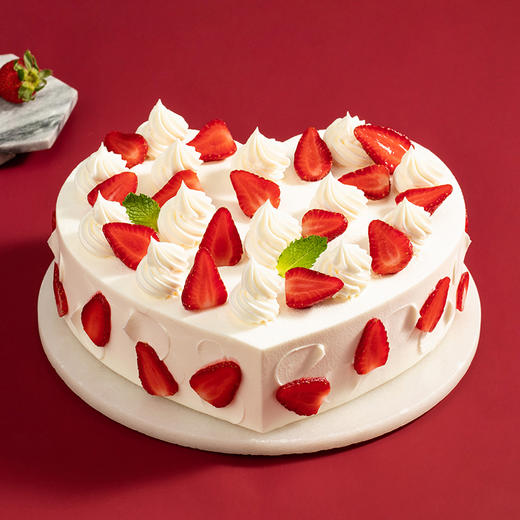 【新品尝鲜118元】2磅雪见莓莓 鲜甜可口的奶油草莓蛋糕（萍乡） 商品图0