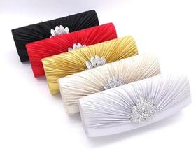 XGS021913新款潮流时尚褶皱镶钻手拿包