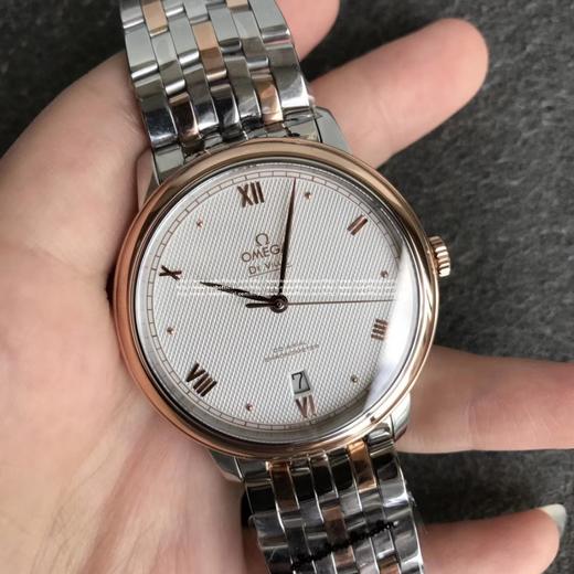 【N新品首发】2020新款欧米茄蝶飞系列到货 采用最新欧米茄独有油压纹表盘 整条钢带跟原版完全吻合 简单说这个钢带可以安装到原装蝶飞上的 喷雾原装拉扣！整表原版起模  字面罗马丁大小颜色与原装一致 商品图10