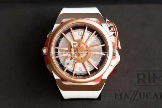 魔➕➕舵MA➕ZZU➕CA➕TO 绝不乏味RIM系列🐻腕表双面反转的独特设计。既代表着可转动的工业设计风格，也代表着腕表独特的双面构造。RIM系列的设计在跑车王国意大利完成 商品图5