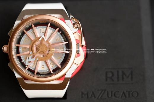 魔➕➕舵MA➕ZZU➕CA➕TO 绝不乏味RIM系列🐻腕表双面反转的独特设计。既代表着可转动的工业设计风格，也代表着腕表独特的双面构造。RIM系列的设计在跑车王国意大利完成 商品图6