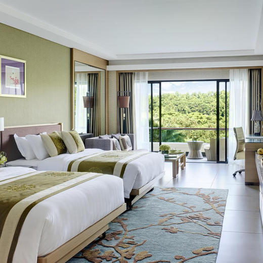 【1晚1球-省外市场】深圳观澜湖高尔夫&东莞观澜湖高尔夫住宿打球套餐 | 广东高尔夫球场｜中国 商品图1