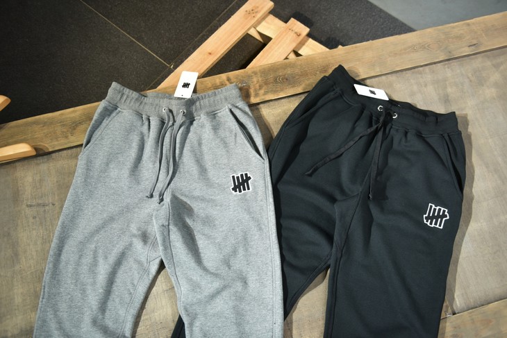 不败早秋新款undfeated刺绣宽松版型jogger束脚卫裤收口运动裤wk335