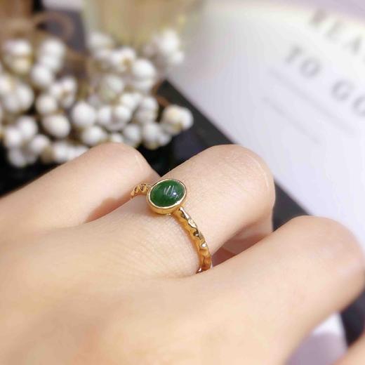 18k黄金镶嵌天然a货满绿翡翠椭圆戒指b