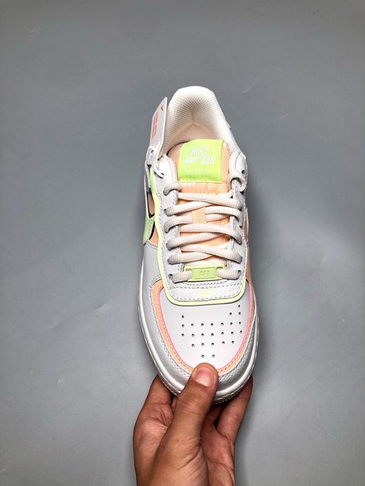 全新少女系解构主义设计 Nike WMNS Air Force 1 Shadow 空军一号轻量增高低帮百搭板鞋"拼接马卡龙" 双层轻量EVA发泡中底+防滑RB橡胶外圈底鞋底 商品图2