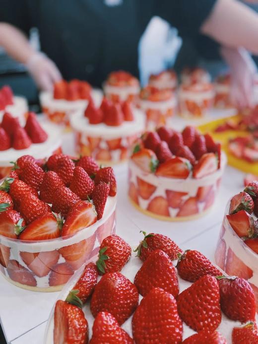 只有草莓 商品图1