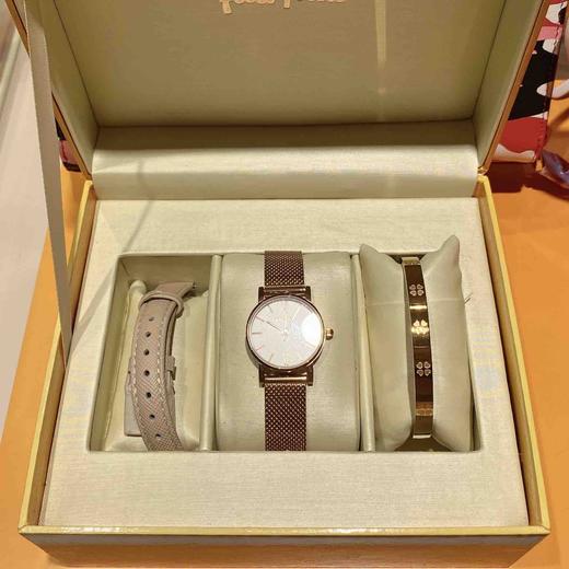 芙丽芙丽/Folli Follie 简约钢表带腕表+手镯+皮表带礼盒 商品图0