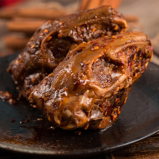 重庆特产【新卤冠双流兔头】麻辣五香混合口味零食小吃338g 商品图1