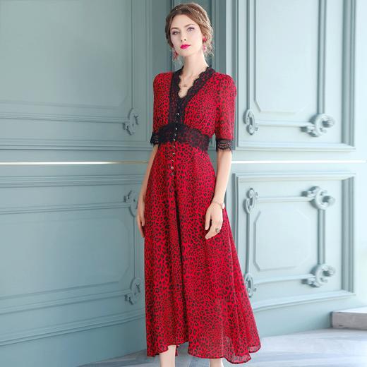 FMY-F20XL30890夏装新款复古V领收腰蕾丝豹纹印花连衣裙 商品图0