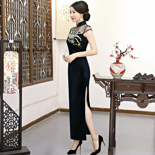 AA-9002新品金丝绒旗袍长款刺绣网纱性感立领旗袍礼服 商品图2