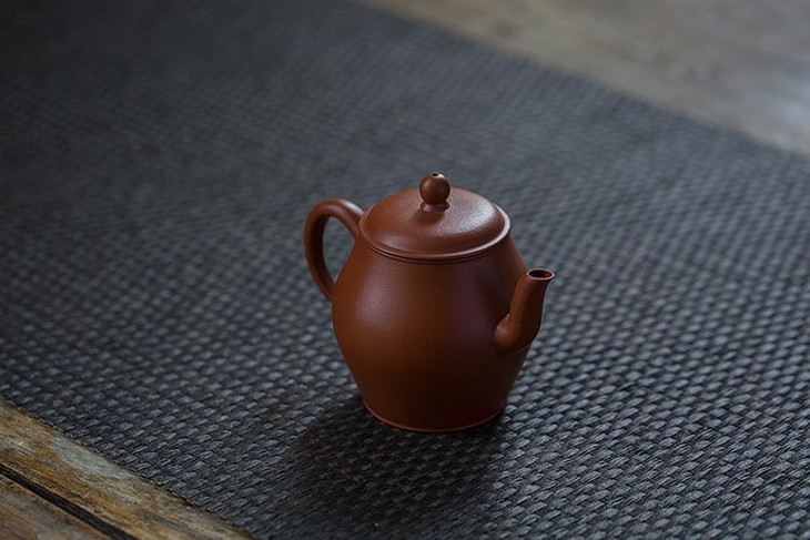 茶香记 老朱泥薄胎小宫灯 紫砂壶 林隐 小品壶 气韵高雅 轻巧称手