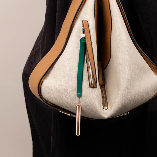 【随身香薰】DAILY LAB 小金条随身香薰  8种香片香味 商品图1