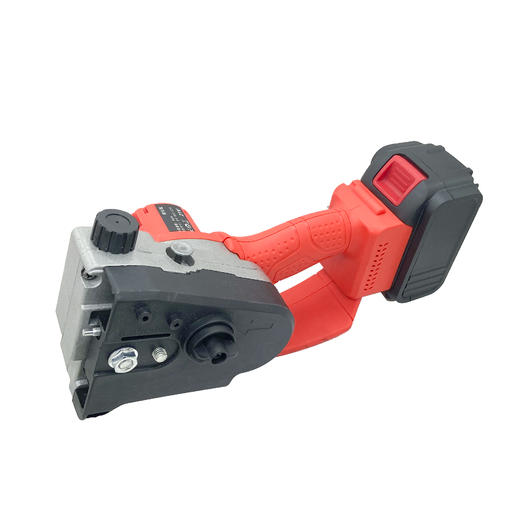 【货号02066】迷你锂电电链锯携带方便，动力强劲，配大艺款电池 商品图1