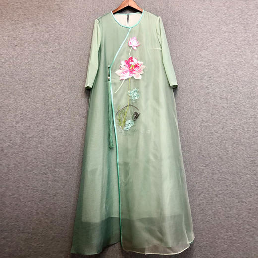 ZZ-JY19051原创设计新品 中国风真丝刺绣流苏中长连衣裙 商品图2