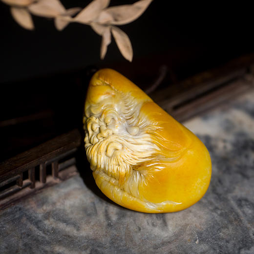 新疆和田玉籽料老者像把件 商品图1