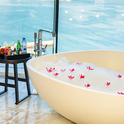 三亚傲途格精选酒店招牌网红泡泡浴特价268元数量有限先到先得呦
