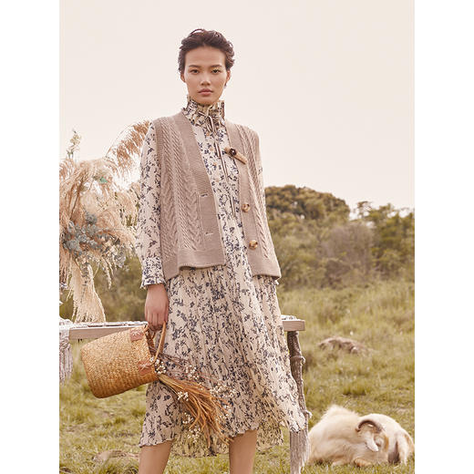 famecoco范可儿雪纺印花连衣裙女长袖a字气质碎花长裙F205FA005 商品图2