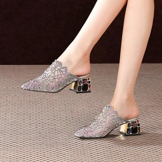 OLD-103-99烫钻镂空网纱，粗跟尖头凉拖鞋 商品图0