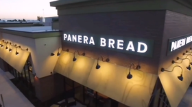 连瑞幸都无法撼动的星巴克，其实早就被一家面包店击败了！｜陆透社热点