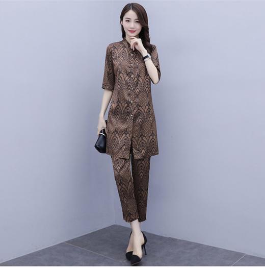 HT-2090新款女休闲时尚缎面印花套装洋气显瘦开衫两件套 商品图0