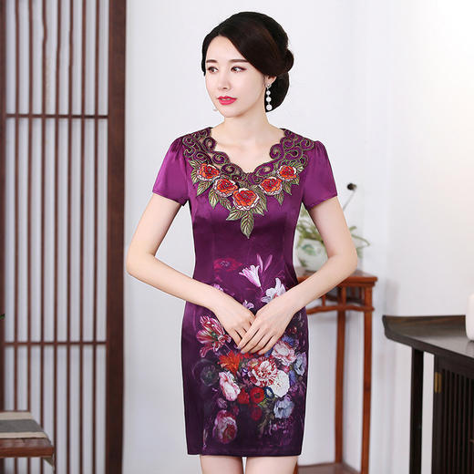 上海旗袍厂mly60087夏装新款重磅真丝连衣裙妈妈装短袖绣花裙桑蚕丝裙
