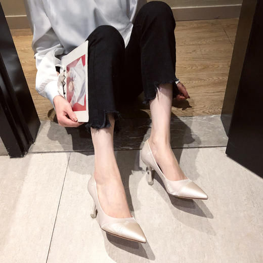 FM-691-18猫跟鞋   2020新款法式高跟鞋女细跟尖头单鞋 商品图3