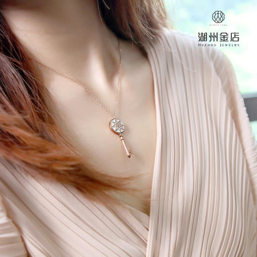 星芒钥匙·时尚钻石项链 商品图3