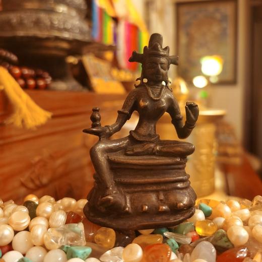 伏藏寿瓶度母像