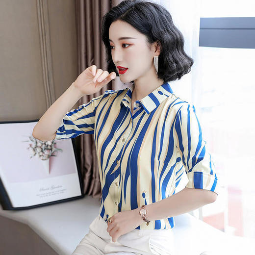 KQL-263T853新款雪纺印花衬衫 商品图2