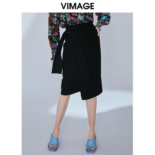VIMAGE纬漫纪秋季新款时尚通勤不规则下摆修身包臀半身裙女裙V1406008 商品图0