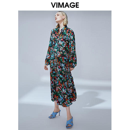 VIMAGE纬漫纪秋季新款时尚个性复古印花饱和色收腰连衣裙长裙V1407007 商品图2