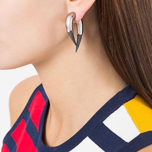 北京仓｜Kasun-肯豆同款-Vampire Claw 耳环［英国设计师］ 商品图3